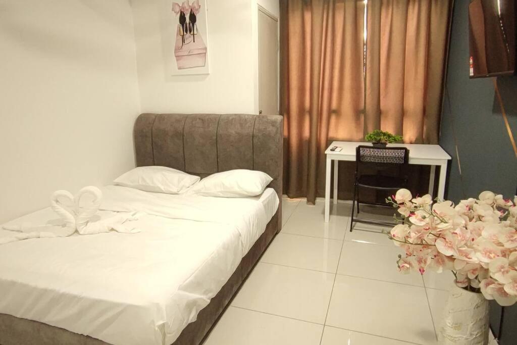 Hzb301-Selfcheck-In-Wi-Fi- Netflix- Parking- Pool-2 Bedroom- Klia, 7099 Sepang Eksteriør bilde