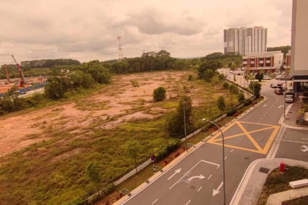 Hzb301-Selfcheck-In-Wi-Fi- Netflix- Parking- Pool-2 Bedroom- Klia, 7099 Sepang Eksteriør bilde