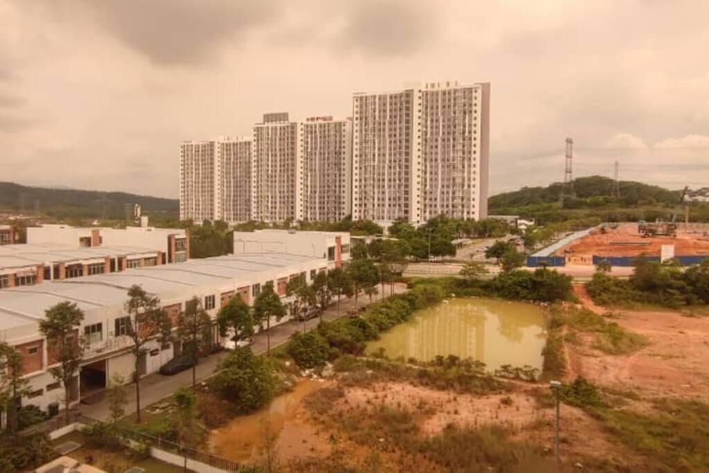 Hzb301-Selfcheck-In-Wi-Fi- Netflix- Parking- Pool-2 Bedroom- Klia, 7099 Sepang Eksteriør bilde