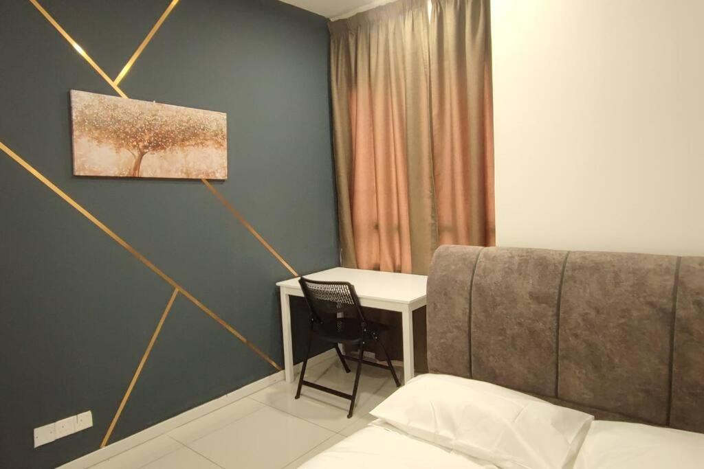 Hzb301-Selfcheck-In-Wi-Fi- Netflix- Parking- Pool-2 Bedroom- Klia, 7099 Sepang Eksteriør bilde